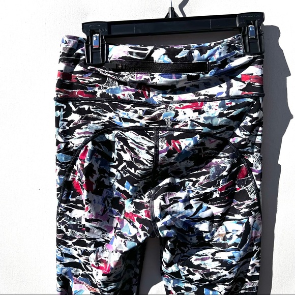 Lululemon Break Free Crop (Nulux 17")
Culture Clash Starlight Black 4 pants - Picture 7 of 10